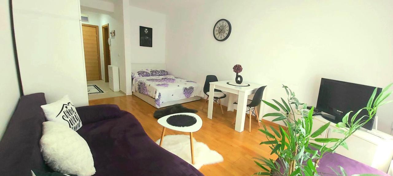 Apartamento RELAX LuX 2 Jagodina Exterior foto
